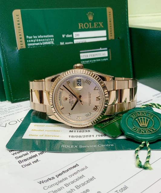Rolex Day-Date 118235 Image 4